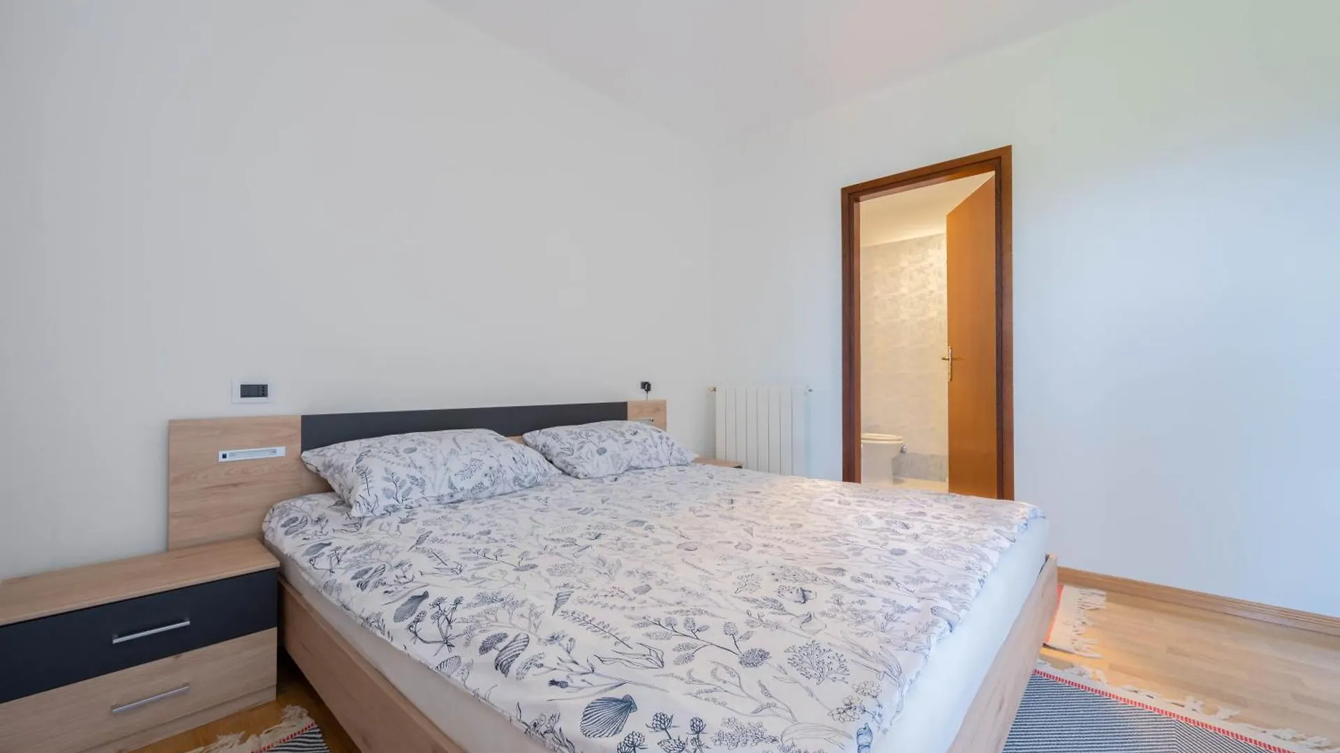 House Plavcic Villa Jurasi 0*,